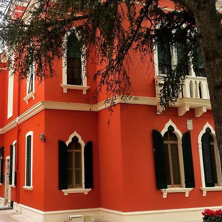 Bed and Breakfast Donnenzo Latiano Exterior foto