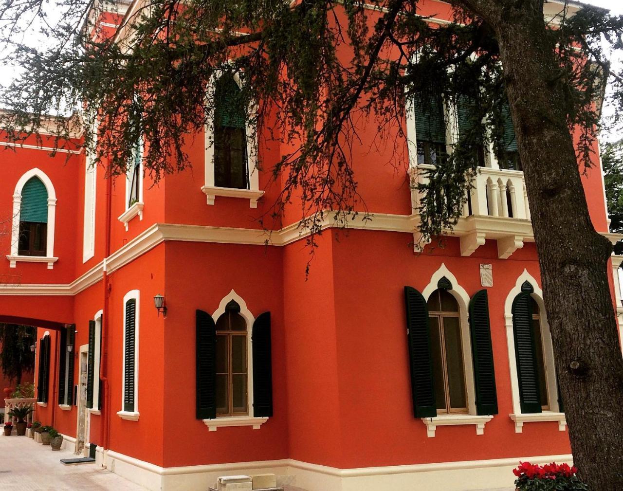 Bed and Breakfast Donnenzo Latiano Exterior foto